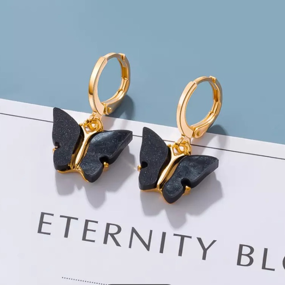 🎉 New Gold & Onyx Butterfly Huggie Hoop Earrings set